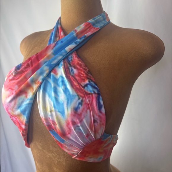 Colorful Halter Top - Picture 2 of 3